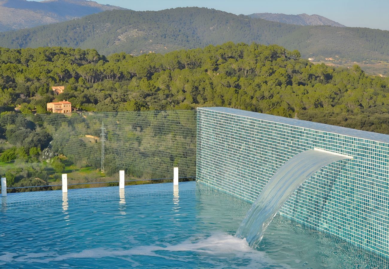 Дом на Buger - Montblau 049 exclusiva villa con piscina privada, jacuzzi, barbacoa y aire acondicionado