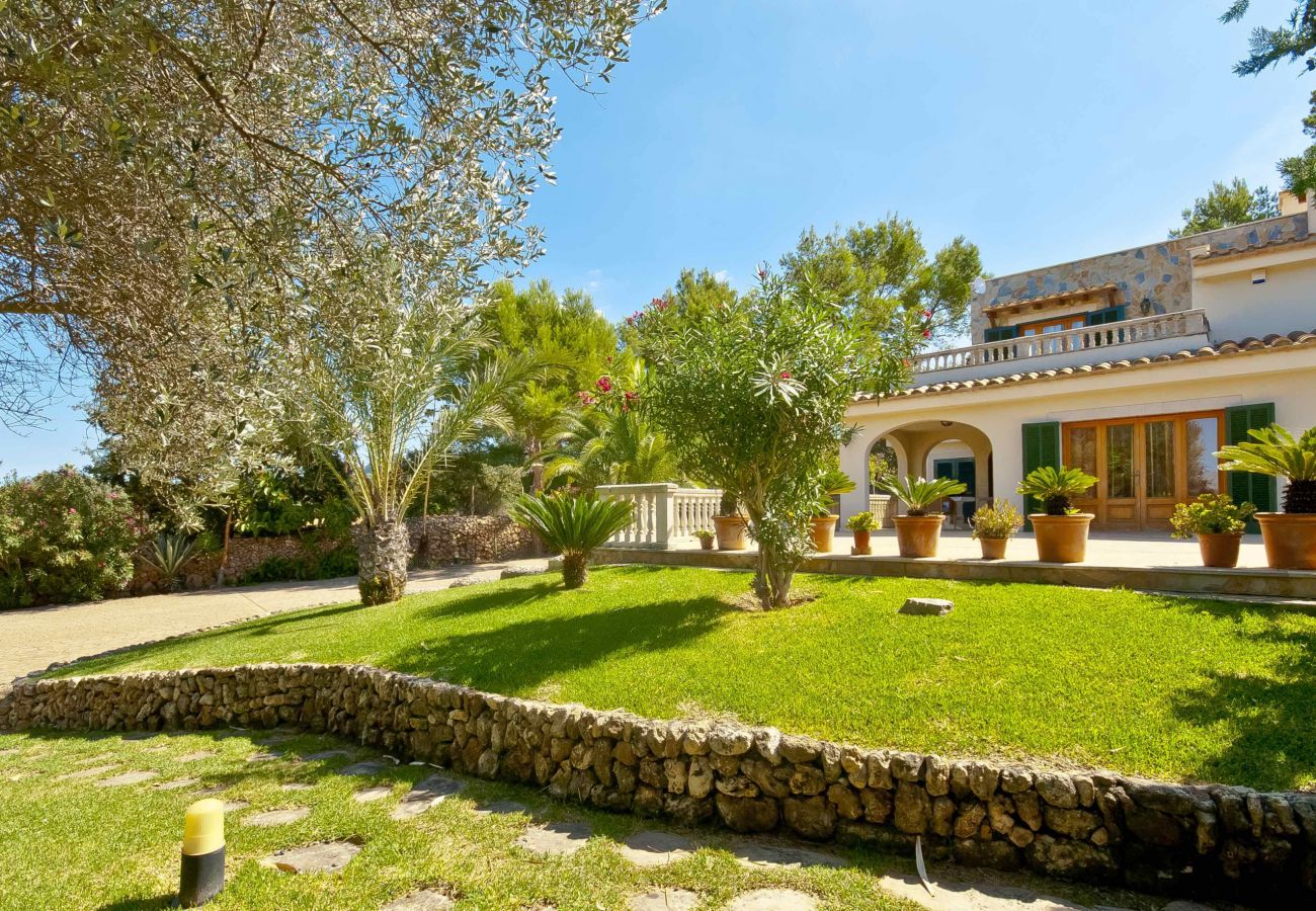Вилла на Алькудия / Alcudia - Villa Can Emmes 245 by Mallorca Charme
