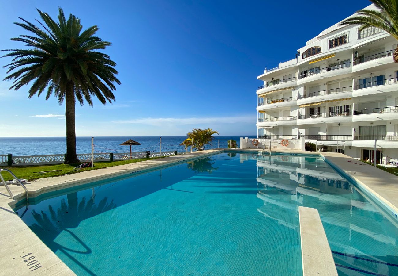 Апартаменты на Nerja - Acapulco Playa 301 Apartments Casasol Nerja