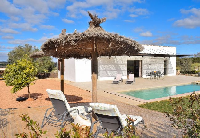 Особняк на Sineu - Son Alcaines Petit 249 acogedora finca con piscina privada, terraza, barbacoa y WiFi