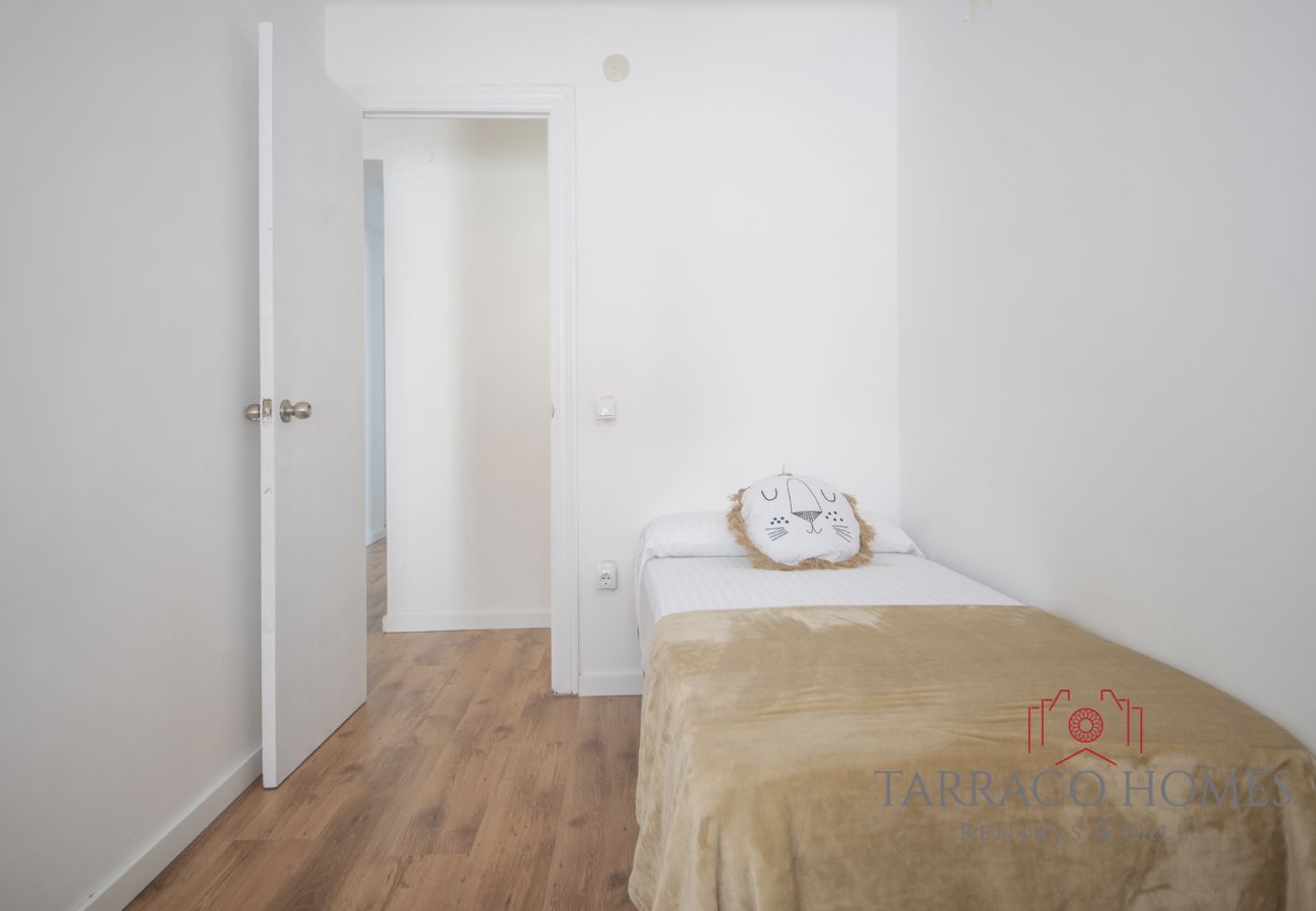 Апартаменты на Таррагона - TH16 Apartamento Arc de Sant Llorens